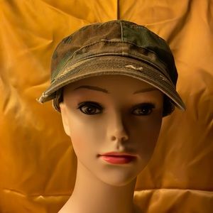 Distressed camo cap unisex adjustable